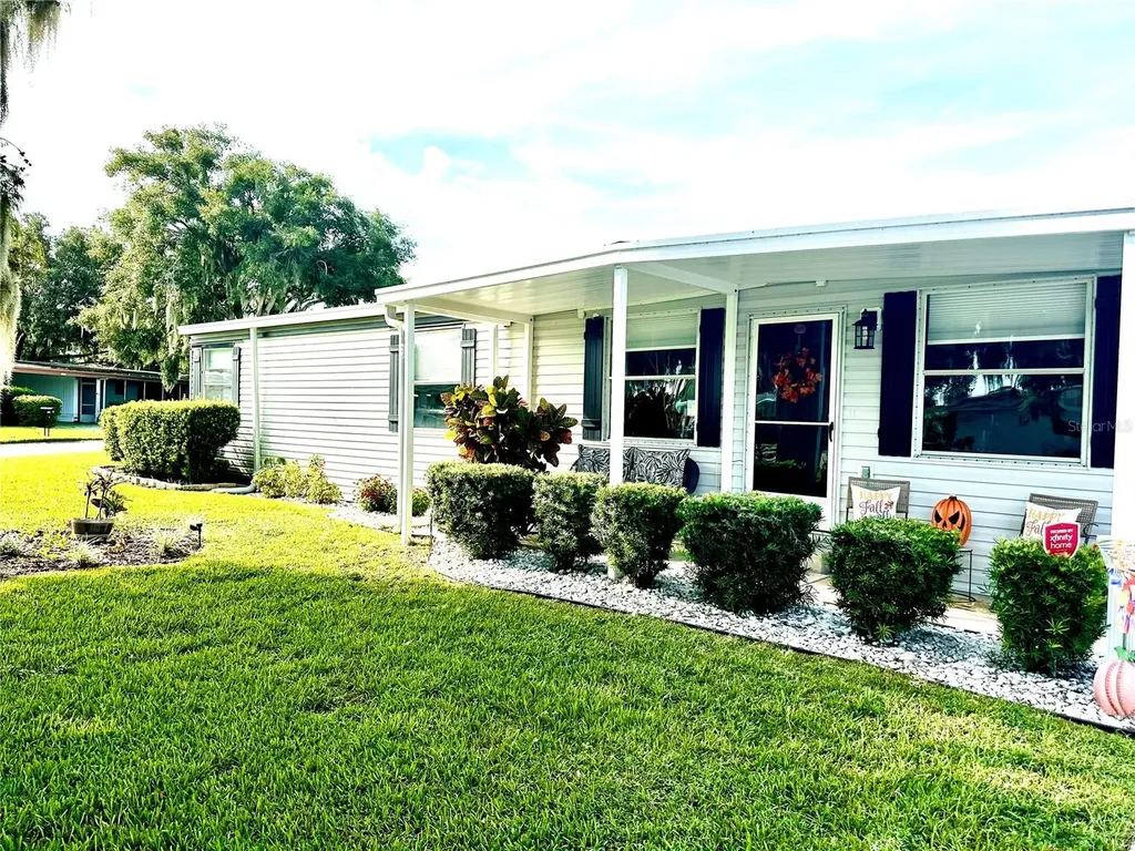2409 Vindale Road Tavares FL 32778