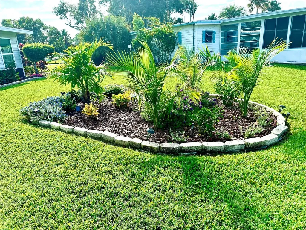 2409 Vindale Road Tavares FL 32778