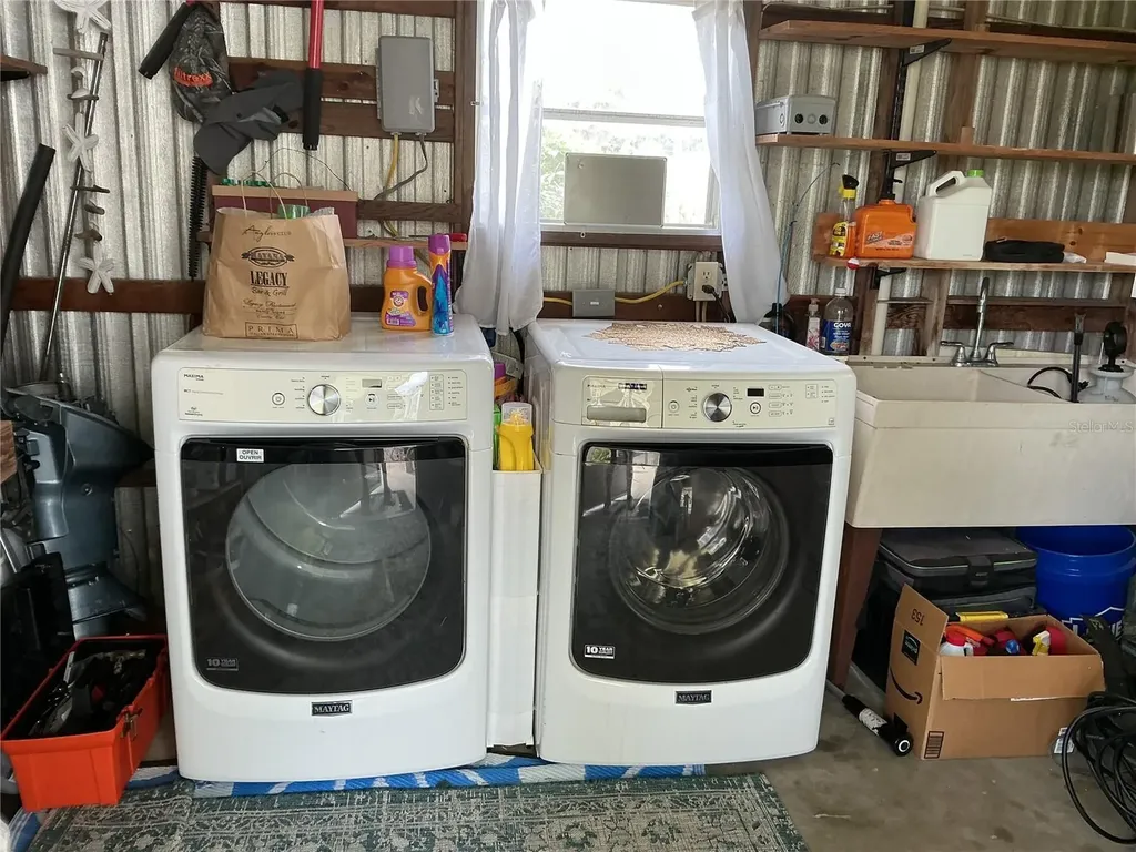 2409 Vindale Road Tavares FL 32778