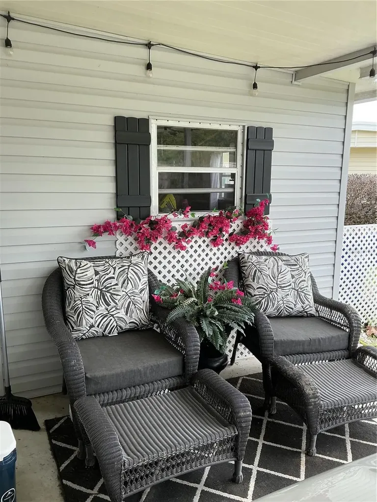 2409 Vindale Road Tavares FL 32778
