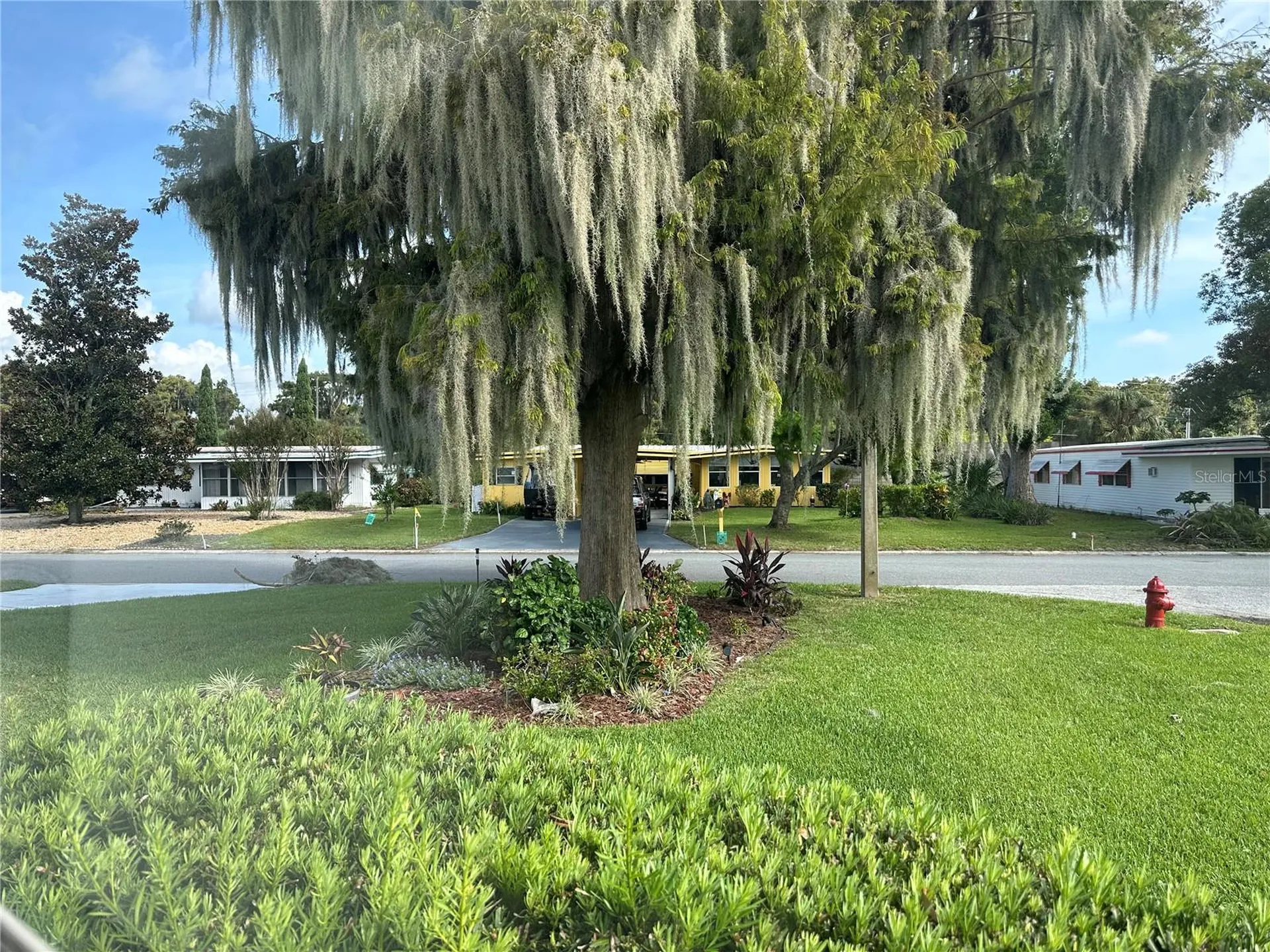 2409 Vindale Road Tavares FL 32778