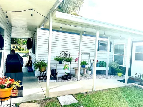 2409 Vindale Road Tavares FL 32778