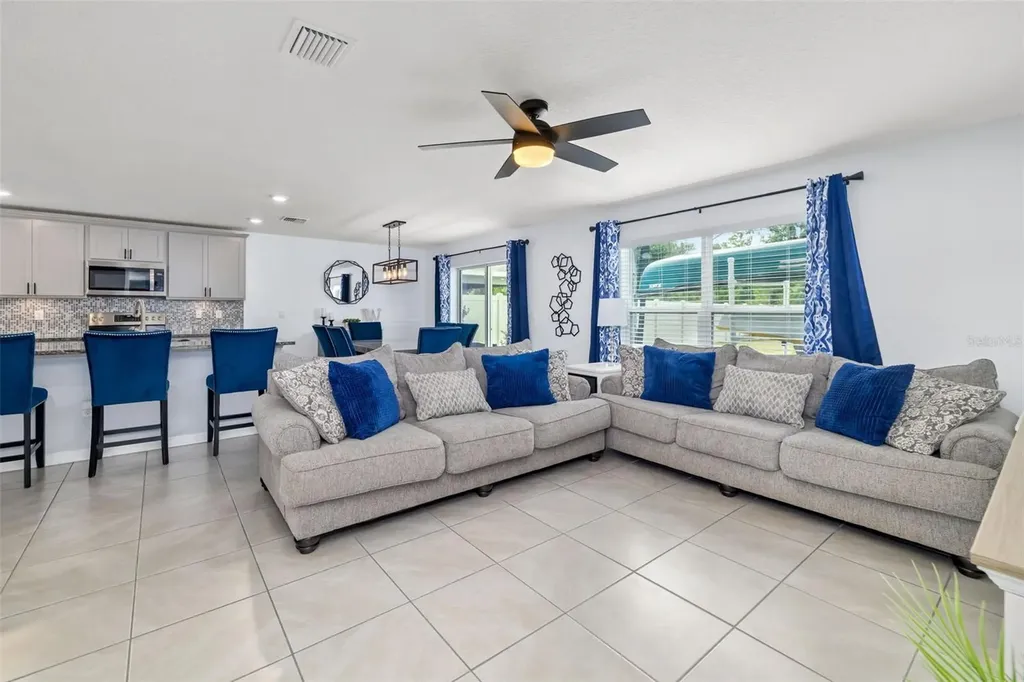 17315 Wheatberry Boulevard Parrish FL 34219