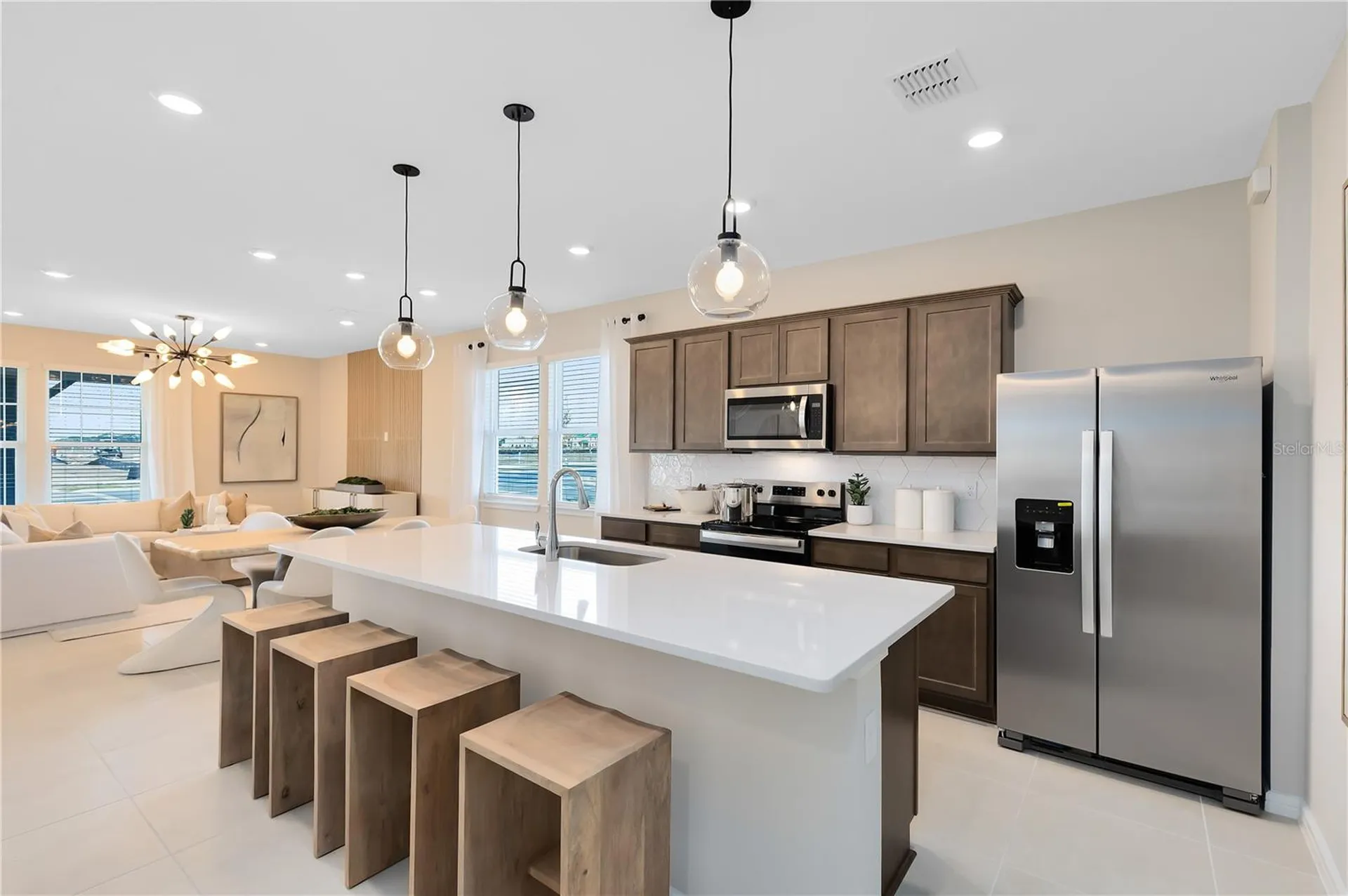 2273 Southbury Drive Kissimmee FL 34744