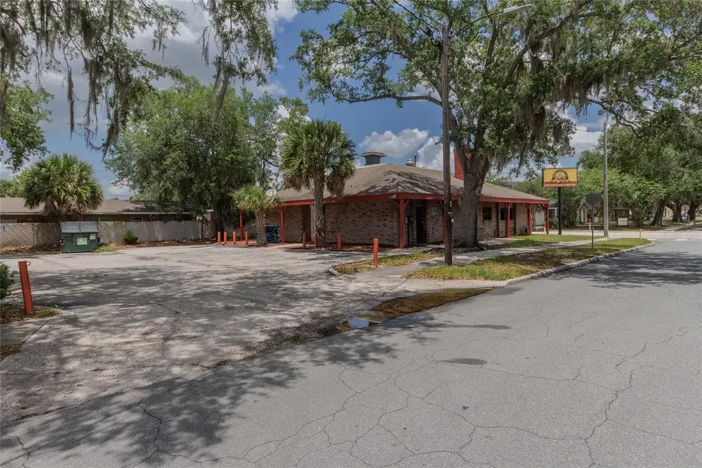 1046 Martin L King Jr Avenue Lakeland FL 33805