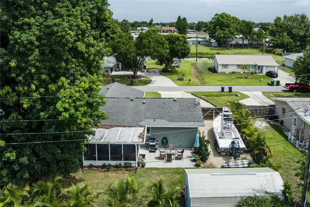 327 43rd Street Boulevard W Palmetto FL 34221