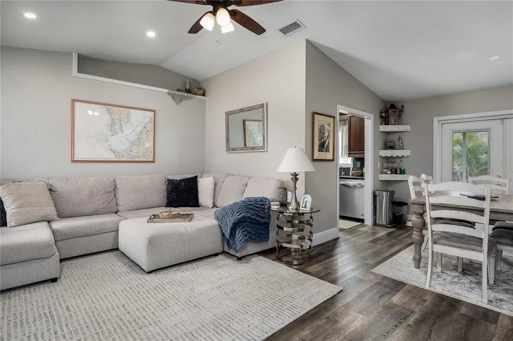 327 43rd Street Boulevard W Palmetto FL 34221