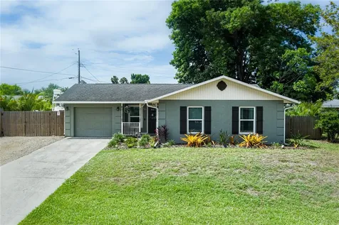 327 43rd Street Boulevard W Palmetto FL 34221