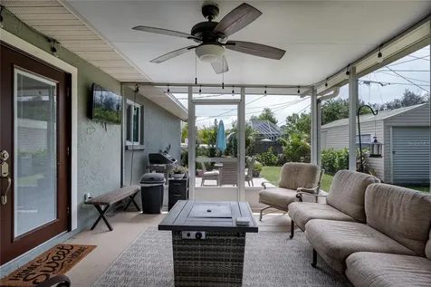 327 43rd Street Boulevard W Palmetto FL 34221