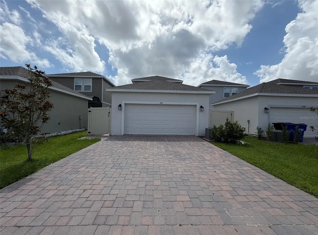 1944 Tohoqua Boulevard Kissimmee FL 34744