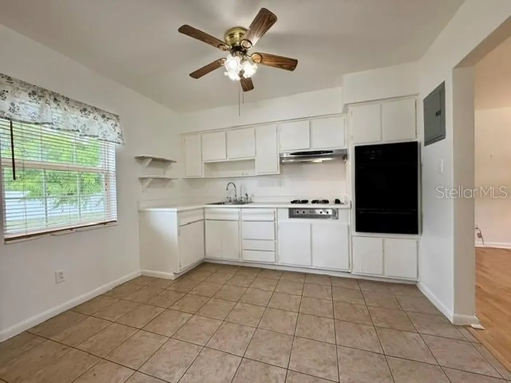 10450 Eastside Avenue Brooksville FL 34601