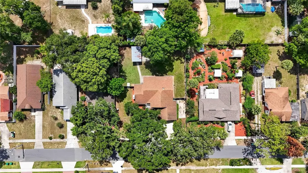 207 Pinecrest Road Mount Dora FL 32757