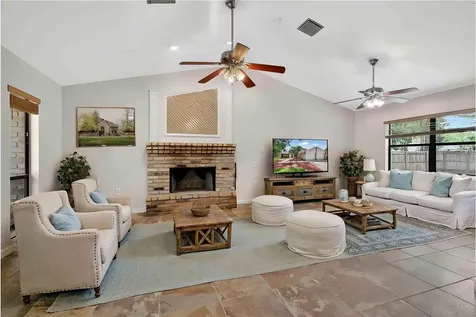 207 Pinecrest Road Mount Dora FL 32757