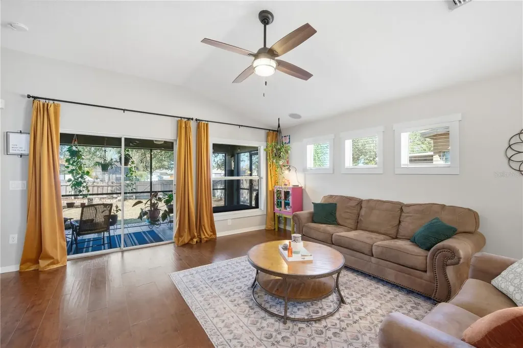 6808 Cambridge Park Drive Apollo Beach FL 33572