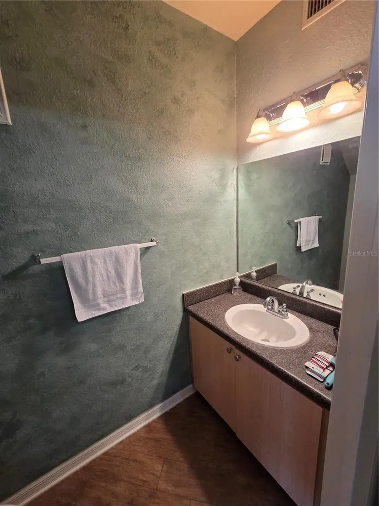 3661 Kings Road Palm Harbor FL 34685