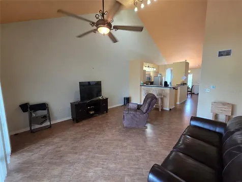 3661 Kings Road Palm Harbor FL 34685