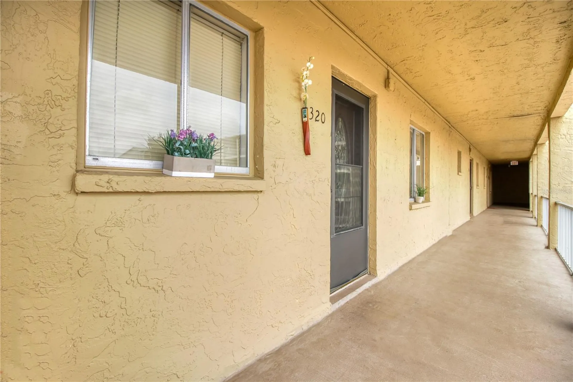 3658 Lake Bayshore Drive Bradenton FL 34205