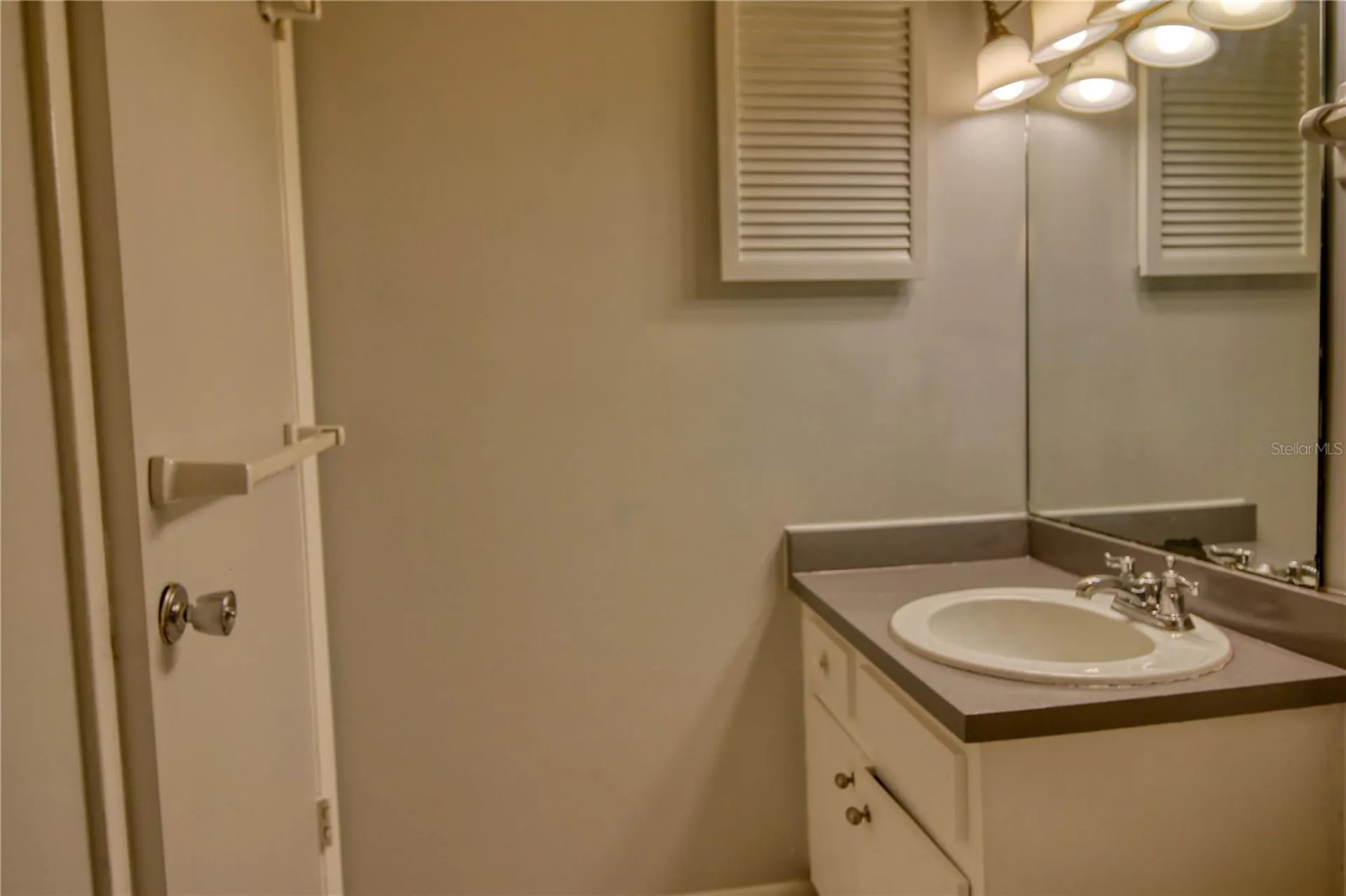 3658 Lake Bayshore Drive Bradenton FL 34205