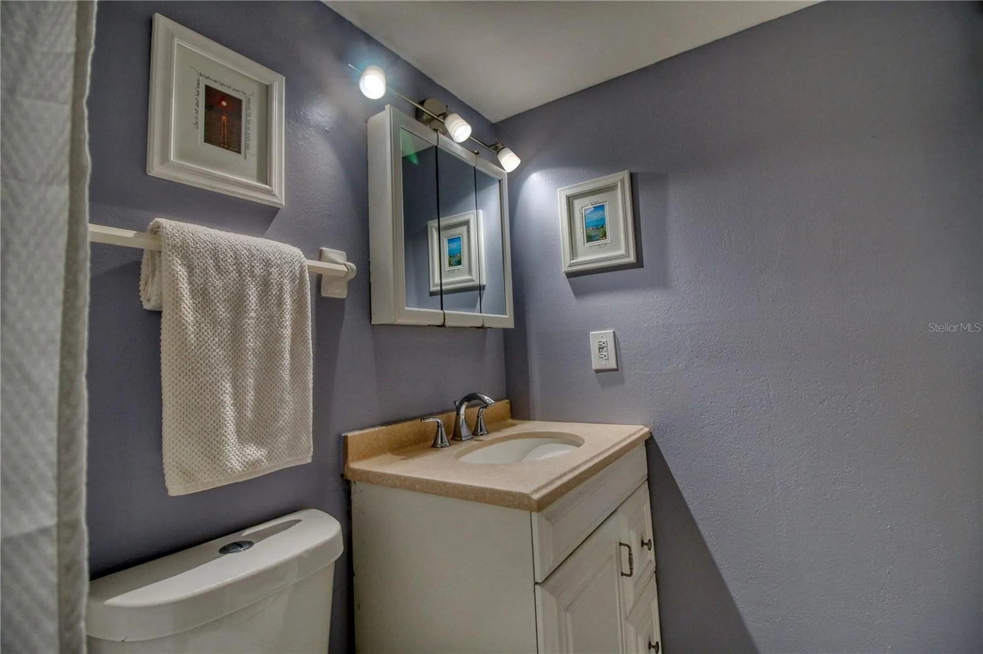 3658 Lake Bayshore Drive Bradenton FL 34205