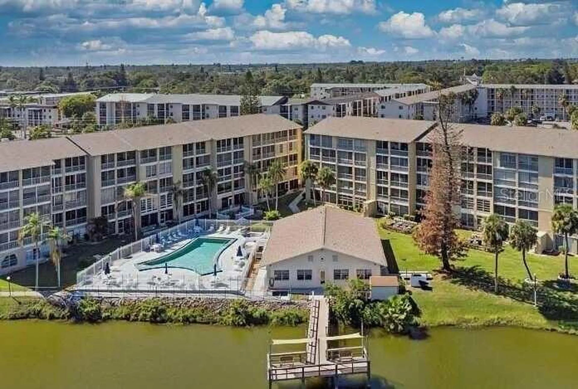 3658 Lake Bayshore Drive Bradenton FL 34205