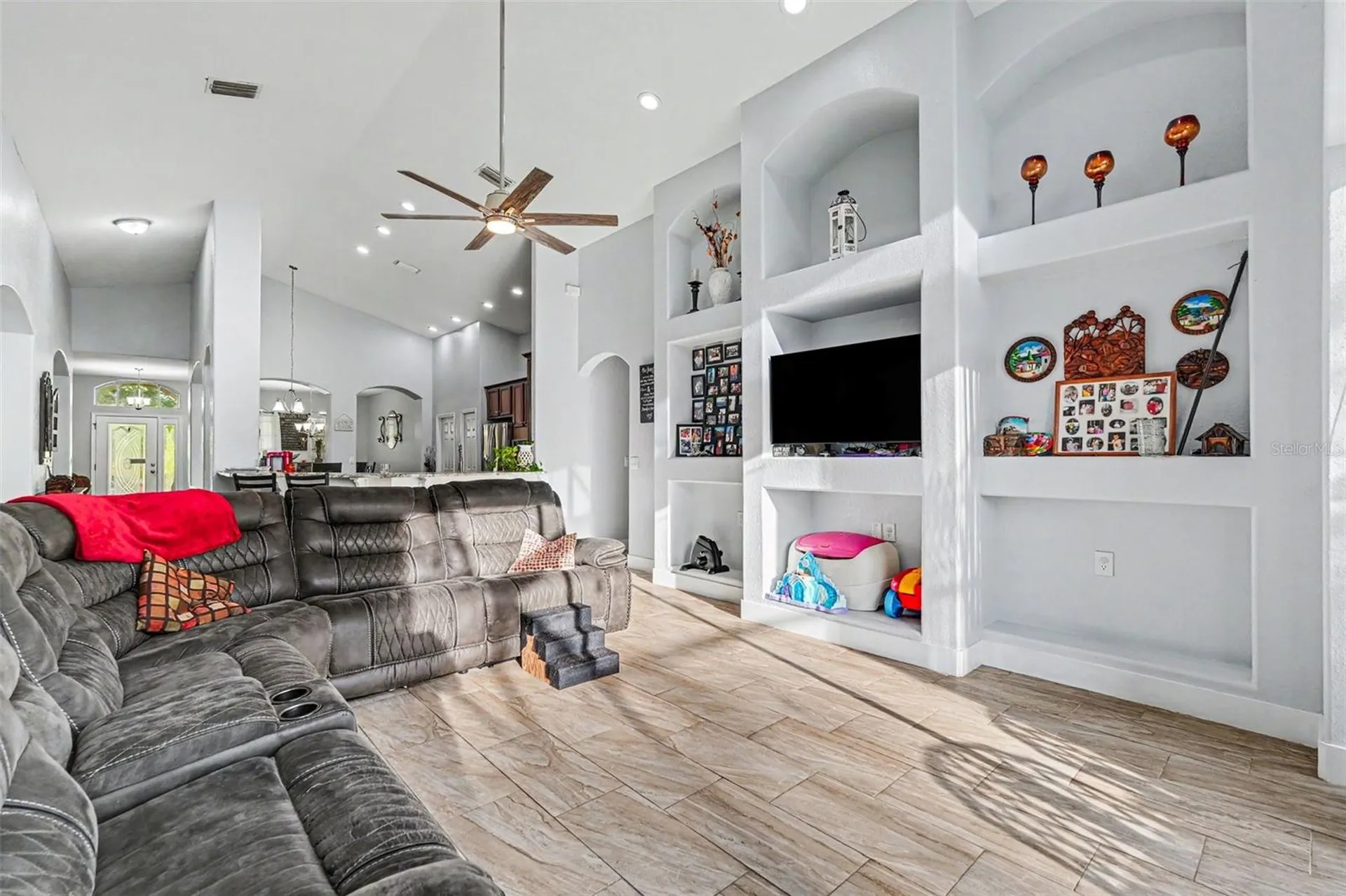 12515 Burgess Hill Drive Riverview FL 33579