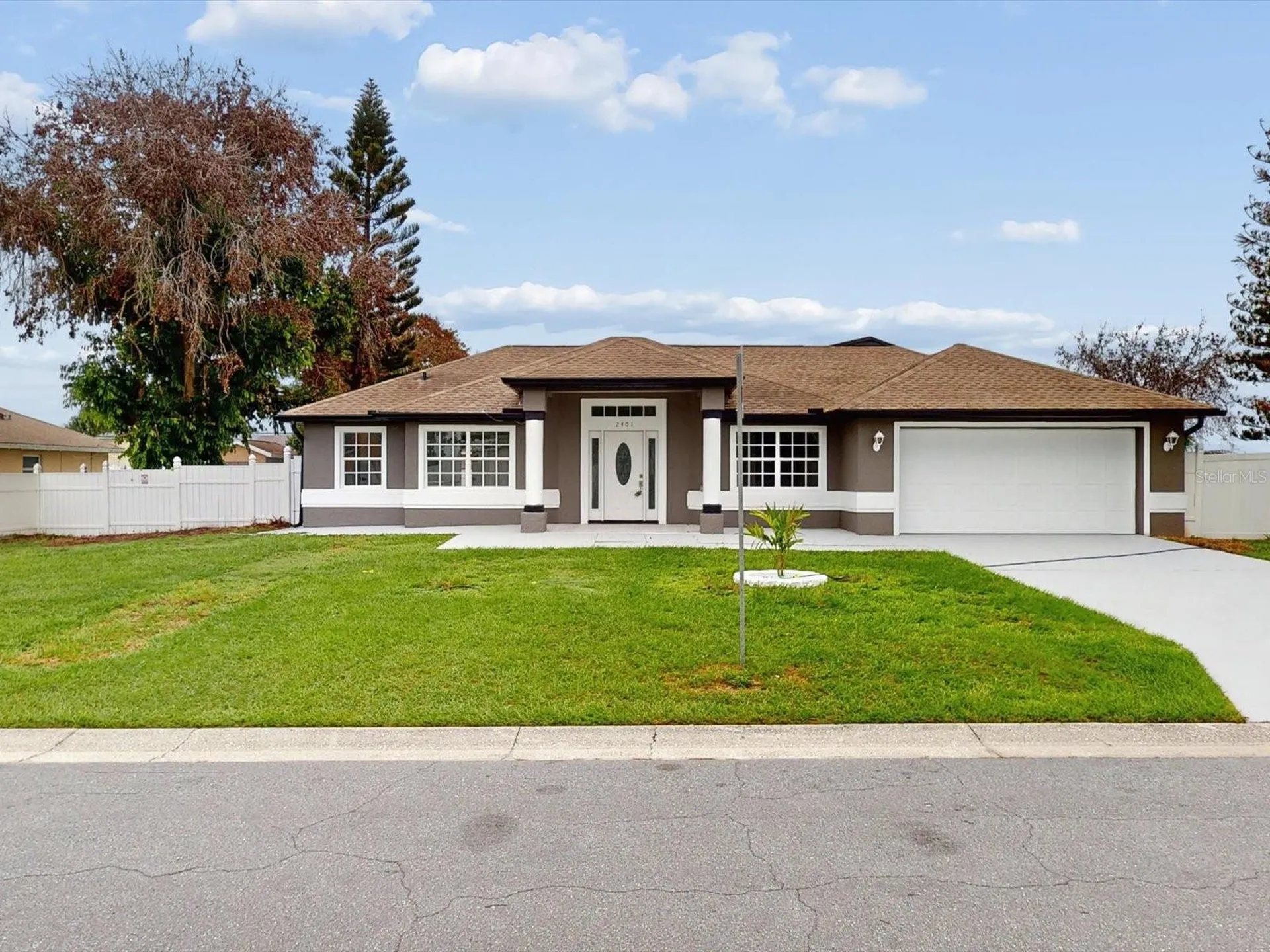 2401 Bel Air Circle Kissimmee FL 34743