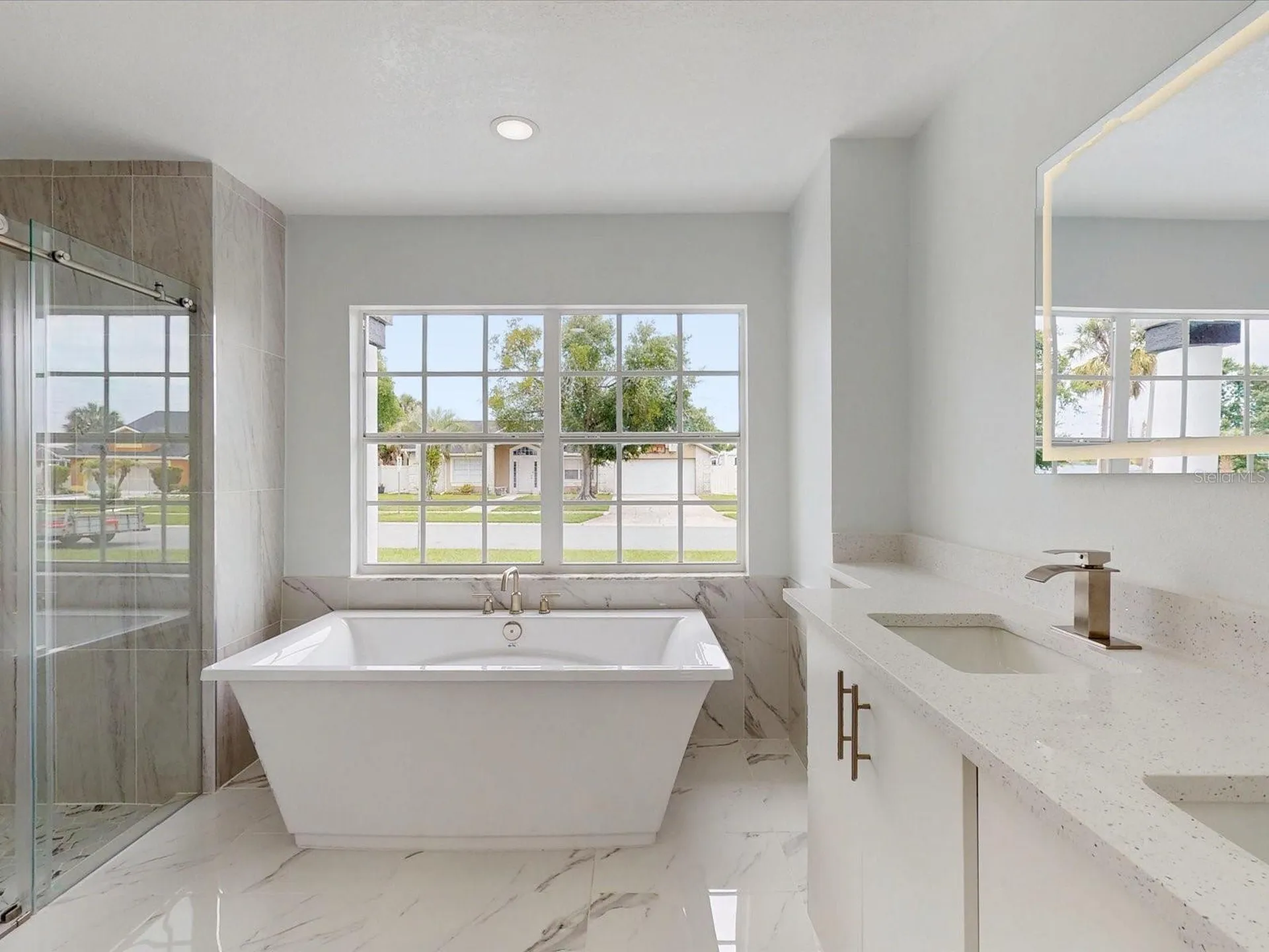 2401 Bel Air Circle Kissimmee FL 34743