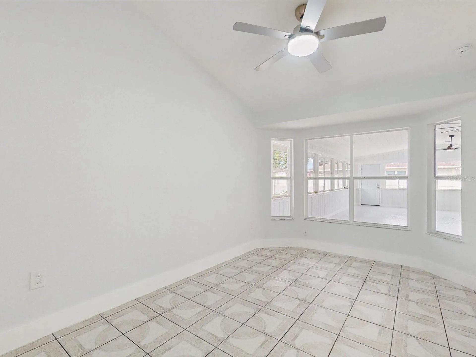 2401 Bel Air Circle Kissimmee FL 34743