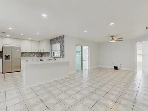2401 Bel Air Circle Kissimmee FL 34743