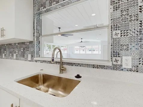 2401 Bel Air Circle Kissimmee FL 34743