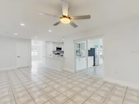 2401 Bel Air Circle Kissimmee FL 34743