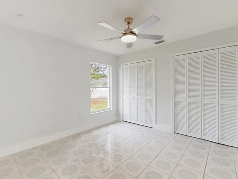 2401 Bel Air Circle Kissimmee FL 34743