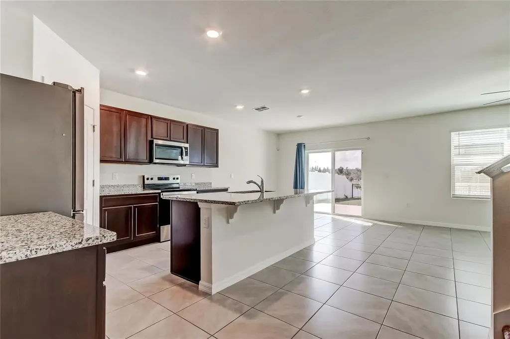 3845 Rory Pond Court Lakeland FL 33811