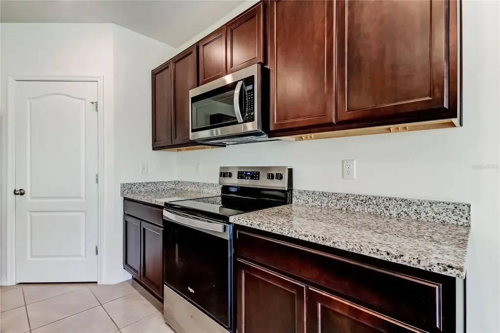 3845 Rory Pond Court Lakeland FL 33811