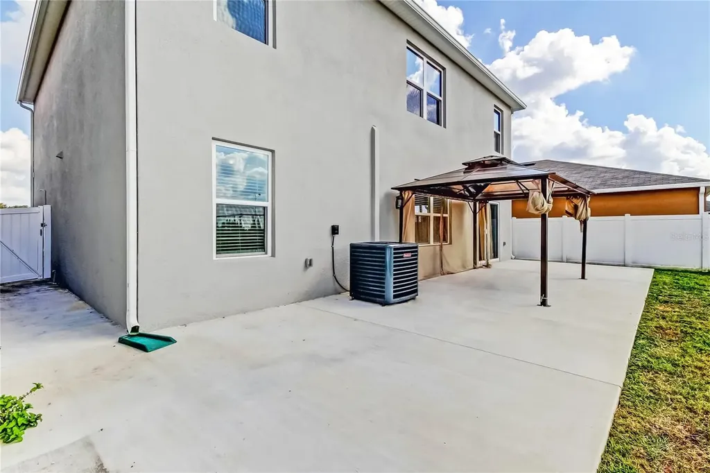 3845 Rory Pond Court Lakeland FL 33811