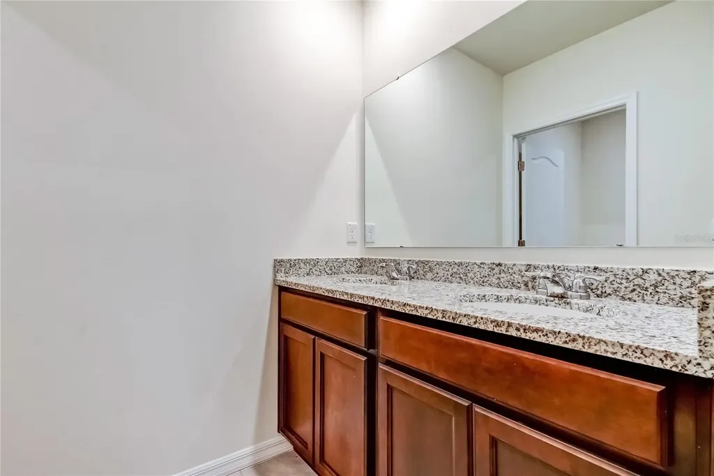 3845 Rory Pond Court Lakeland FL 33811