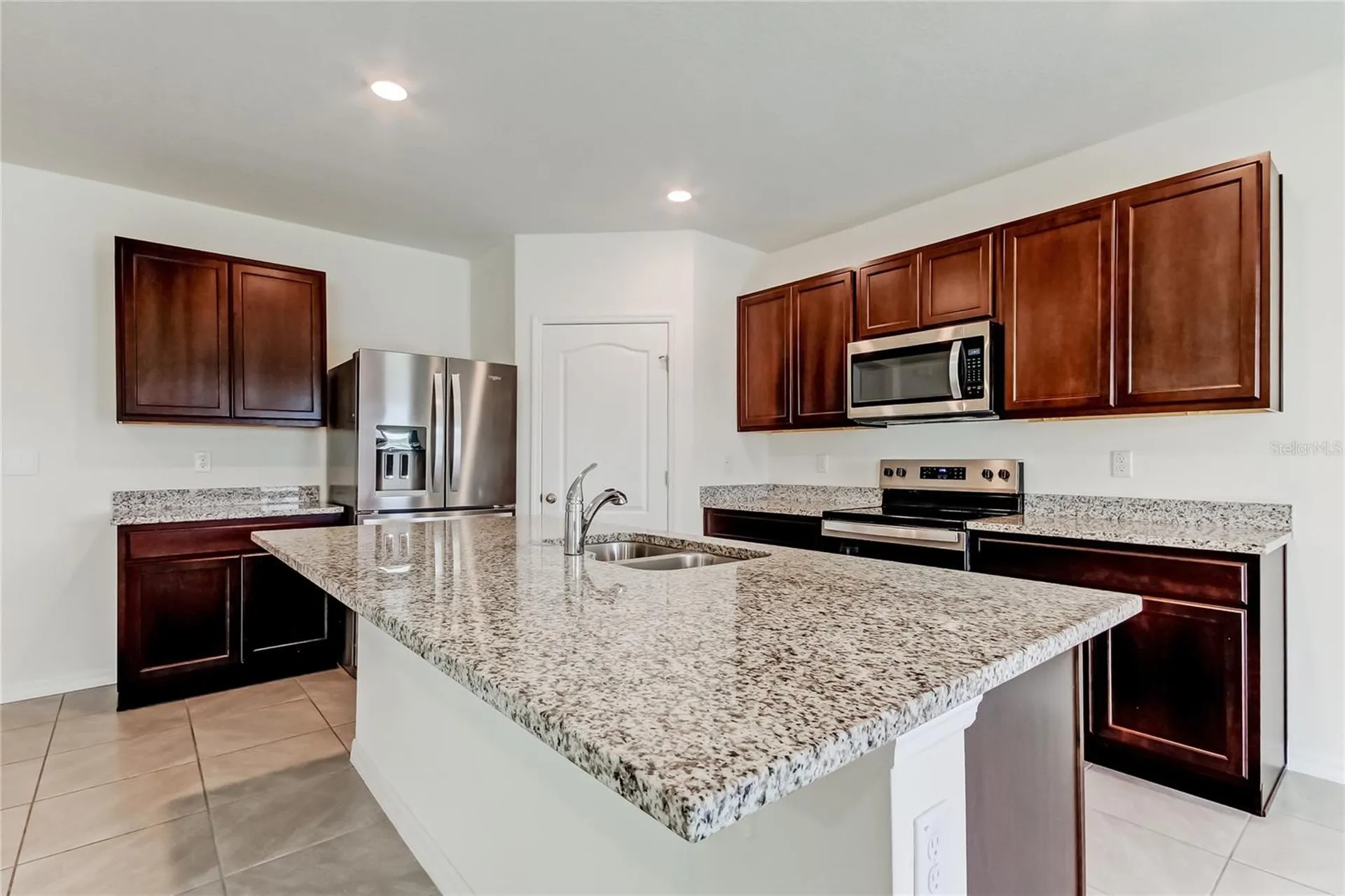 3845 Rory Pond Court Lakeland FL 33811