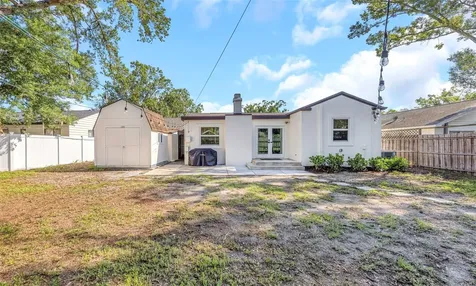 908 W Candlewood Avenue Tampa FL 33603