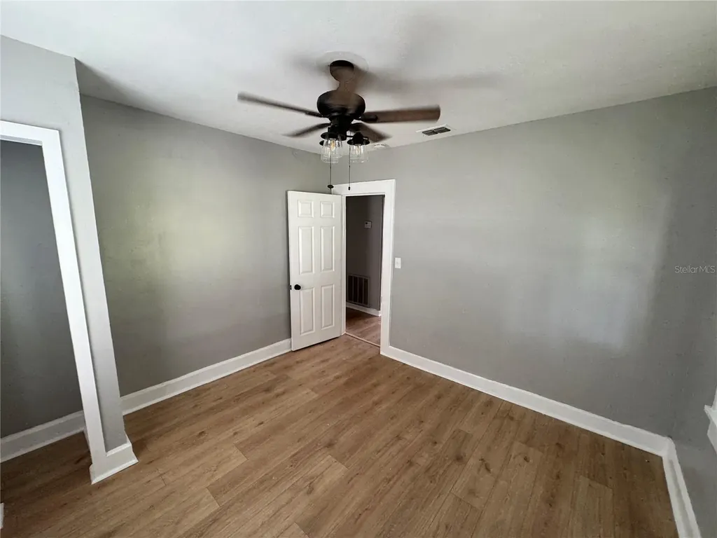 1847 19th Street S St Petersburg FL 33712