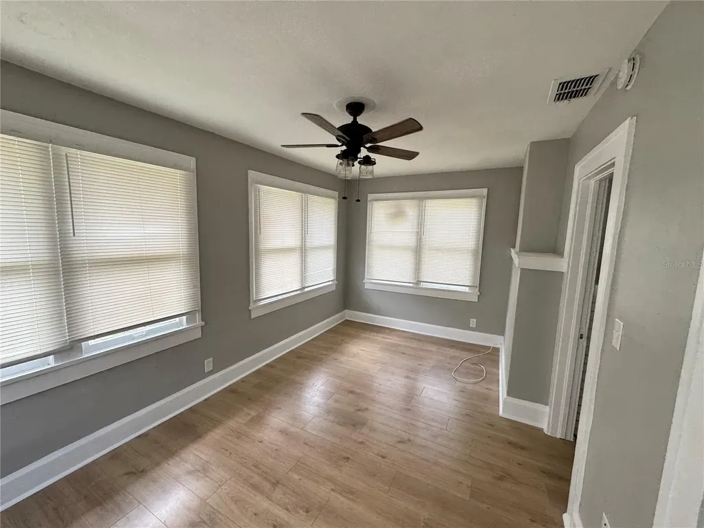 1847 19th Street S St Petersburg FL 33712