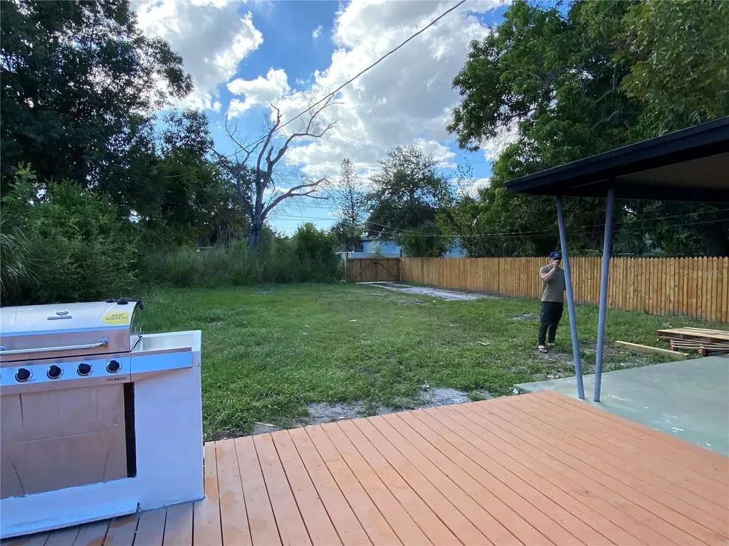 1847 19th Street S St Petersburg FL 33712