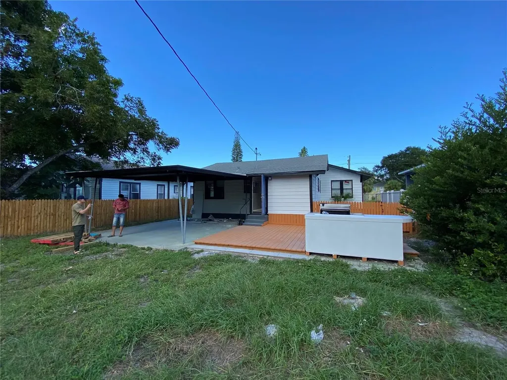 1847 19th Street S St Petersburg FL 33712