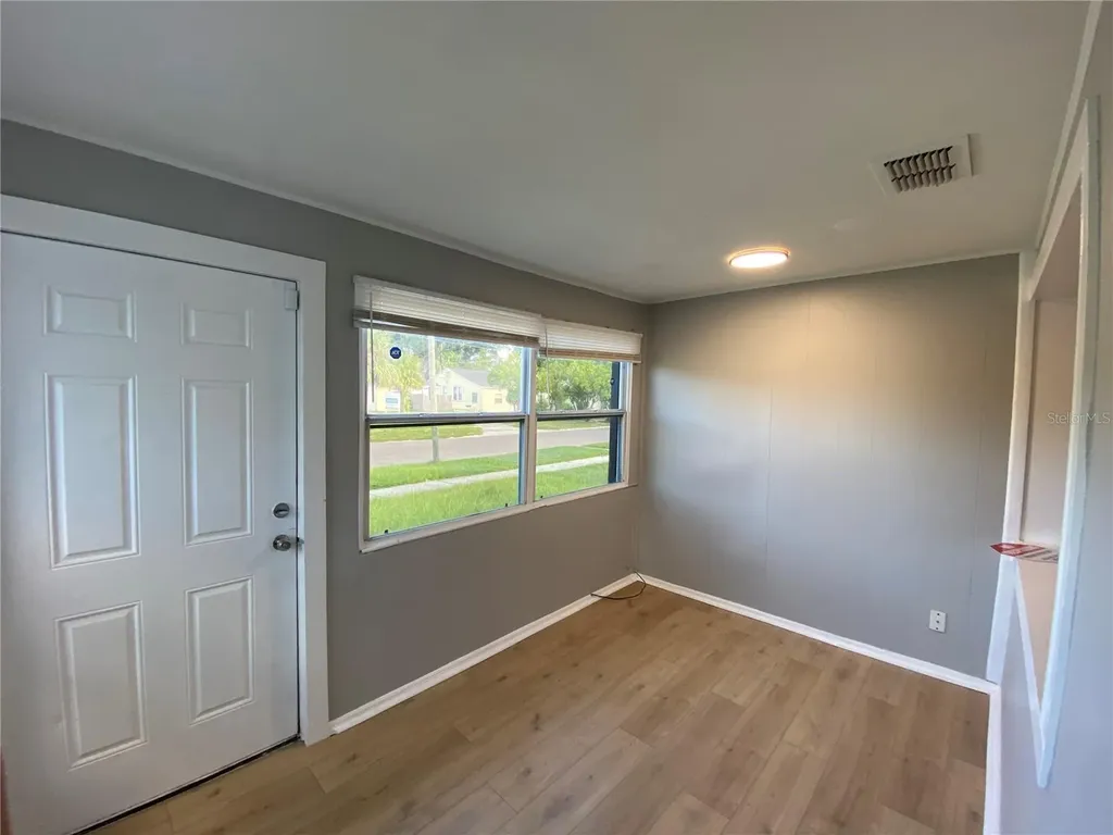 1847 19th Street S St Petersburg FL 33712