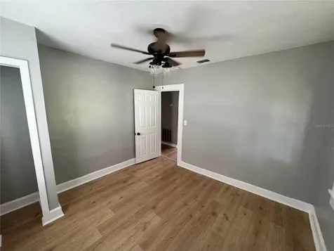 1847 19th Street S St Petersburg FL 33712