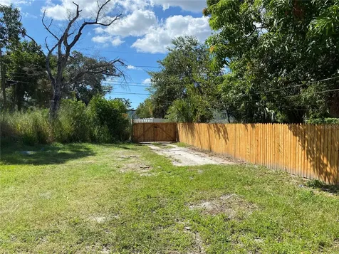 1847 19th Street S St Petersburg FL 33712