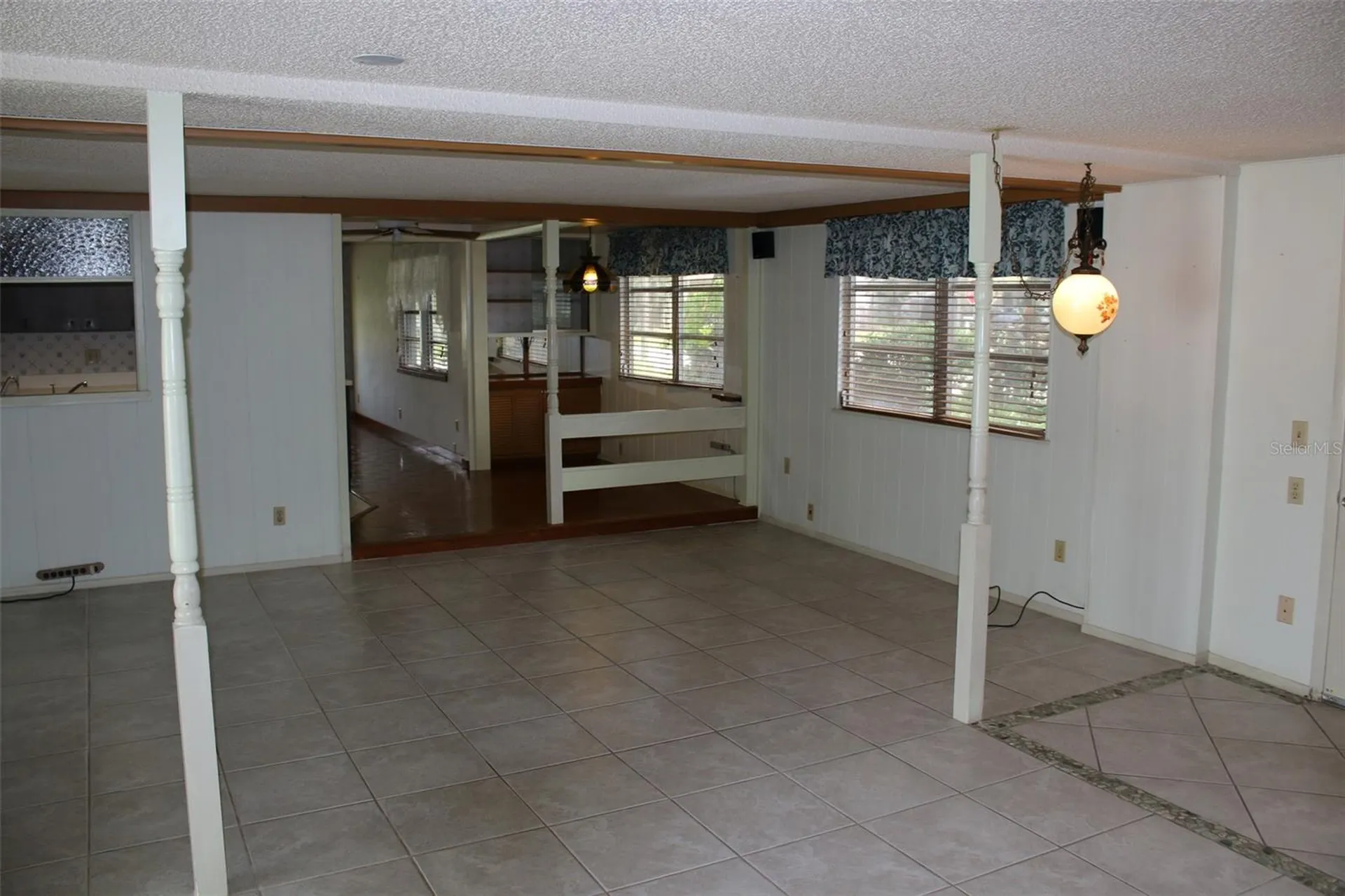 407 N Pompano Avenue Sarasota FL 34237