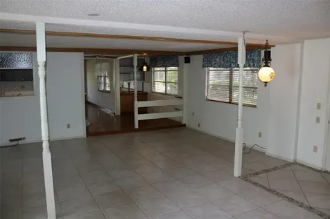 407 N Pompano Avenue Sarasota FL 34237