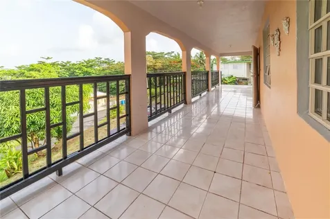 9 Calle 9 Yabucoa PR 00767