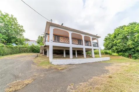 9 Calle 9 Yabucoa PR 00767