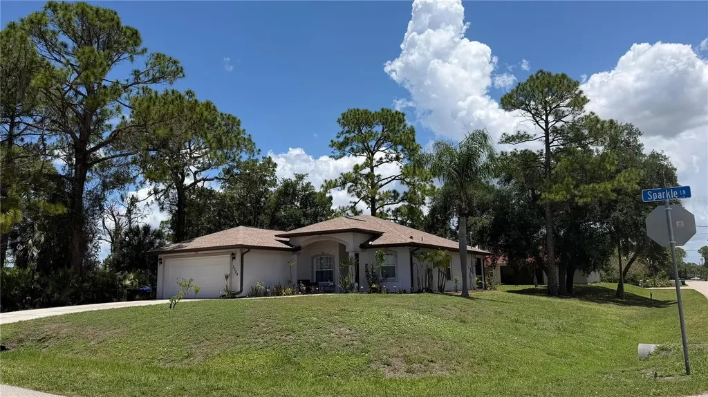 2204 Sparkle Lane North Port FL 34286